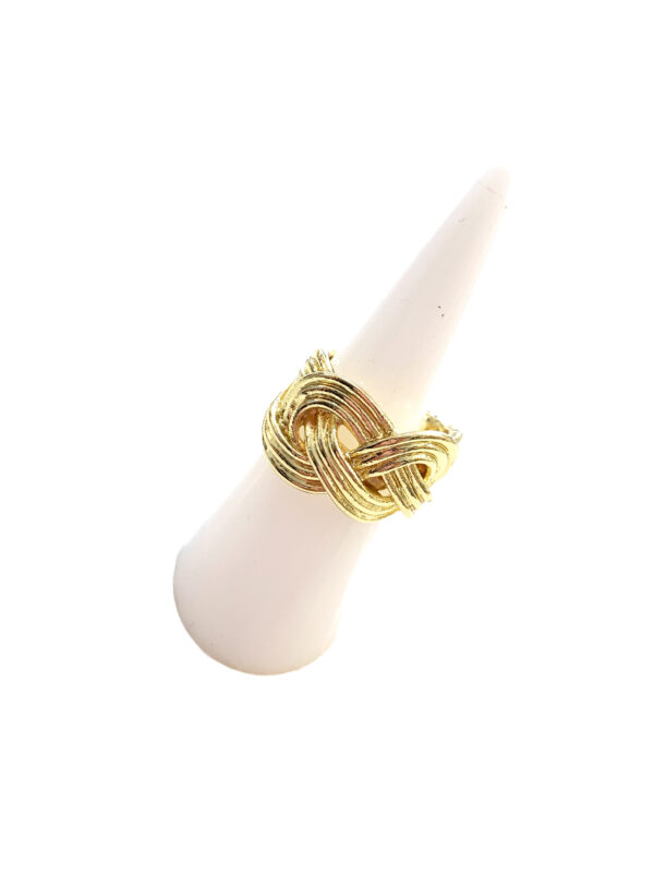 Knot